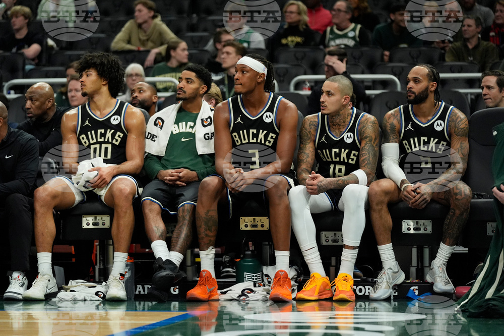 76ers Bucks Basketball