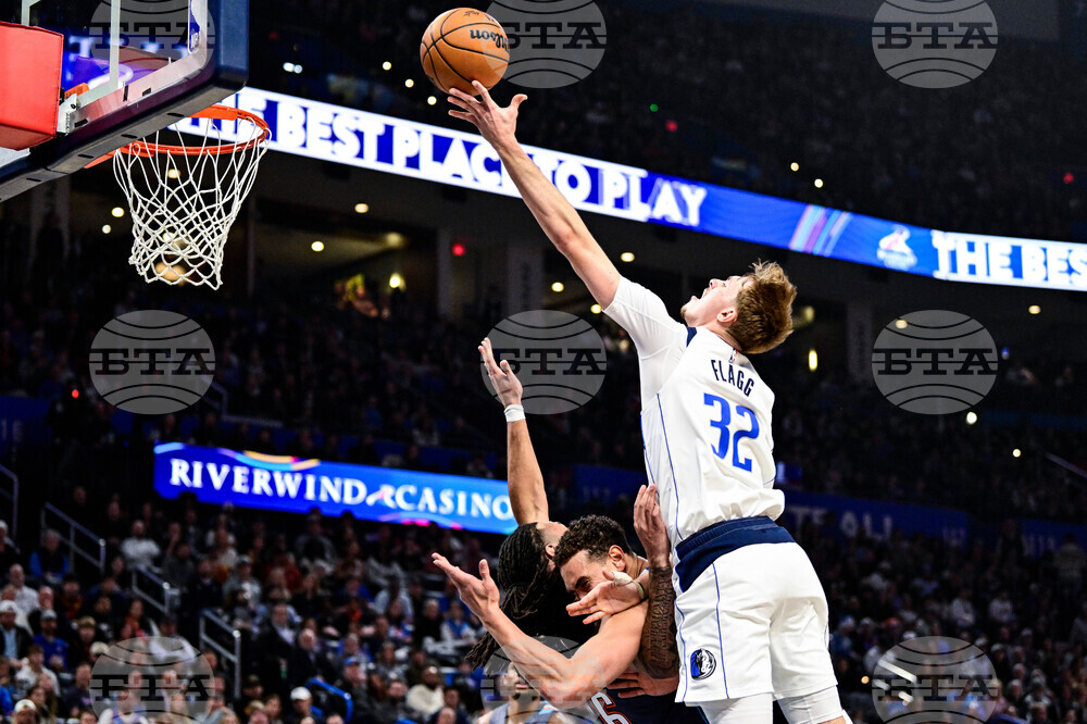 Mavericks Thunder Basketball