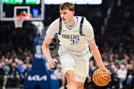Mavericks Thunder Basketball