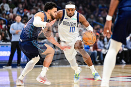 Mavericks Thunder Basketball