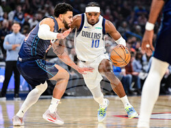Mavericks Thunder Basketball