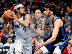 Mavericks Thunder Basketball