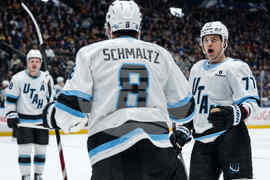 Mammoth Canucks Hockey