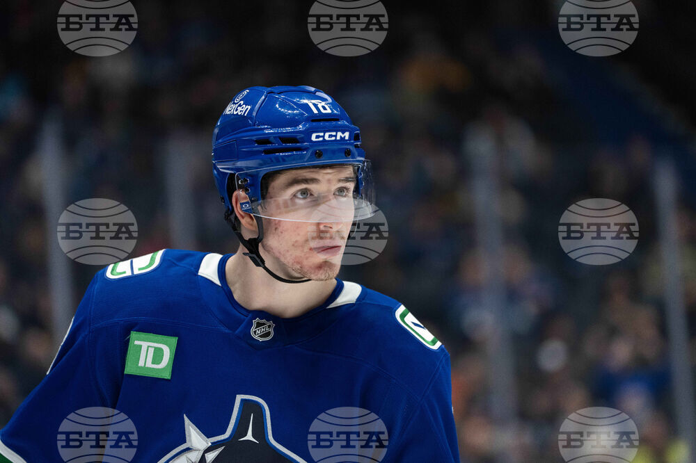 Mammoth Canucks Hockey