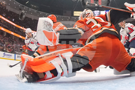 APTOPIX Capitals Ducks Hockey