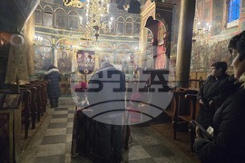 Петрич - храм „Успение Богородично“ - мощи