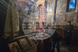 Петрич - храм „Успение Богородично“ - мощи