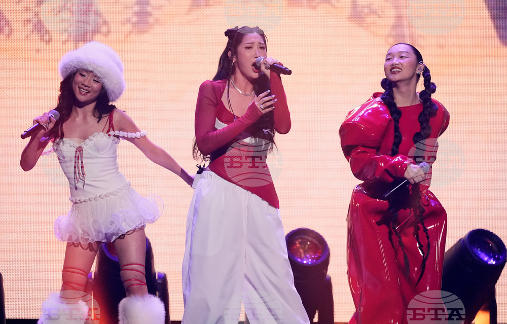 2025 iHeartRadio Jingle Ball - Los Angeles - Show