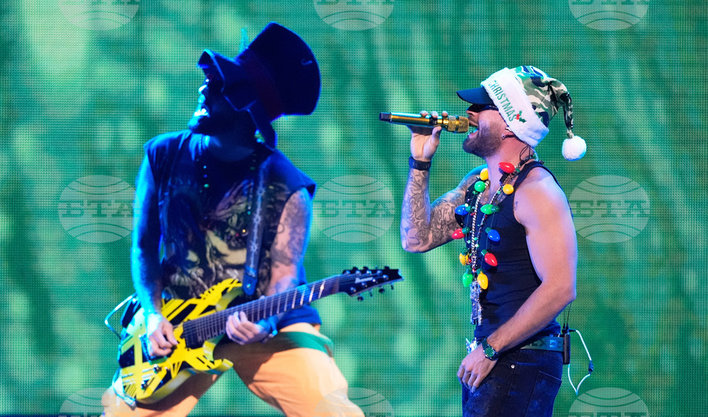 2025 iHeartRadio Jingle Ball - Los Angeles - Show