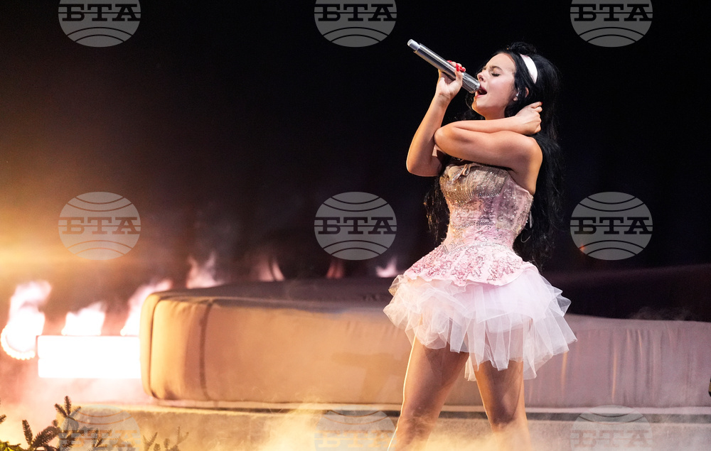 2025 iHeartRadio Jingle Ball - Los Angeles - Show