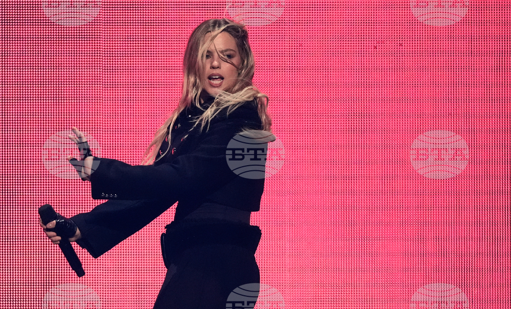 2025 iHeartRadio Jingle Ball - Los Angeles - Show