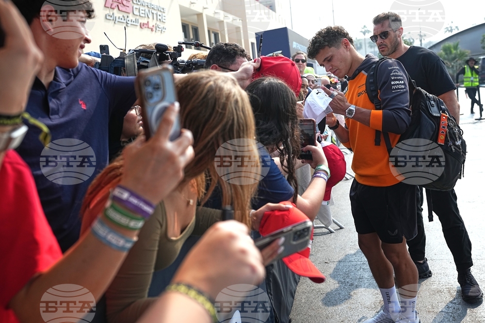 Abu Dhabi F1 GP Auto Racing