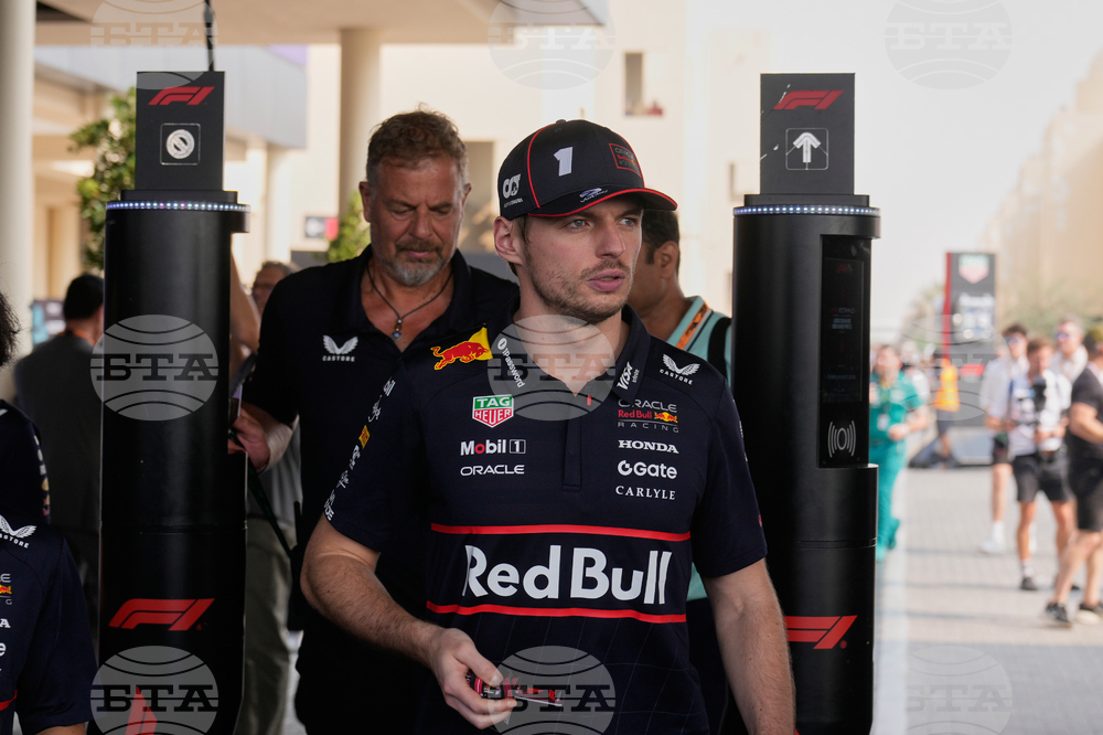 Abu Dhabi F1 GP Auto Racing