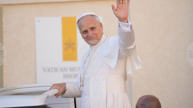 Папа Лъв Четиринадесети заяви, че няма да стои със скръстени ръце пред нарушенията на човешките права по света