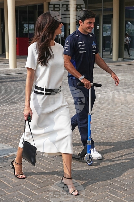 Abu Dhabi F1 GP Auto Racing