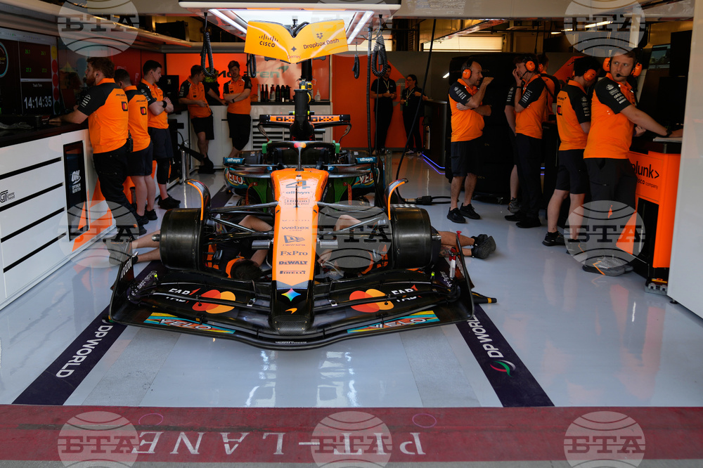 Abu Dhabi F1 GP Auto Racing