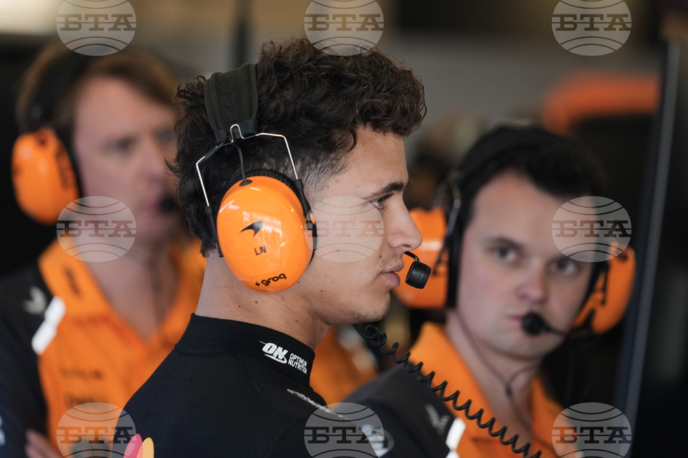 Abu Dhabi F1 GP Auto Racing