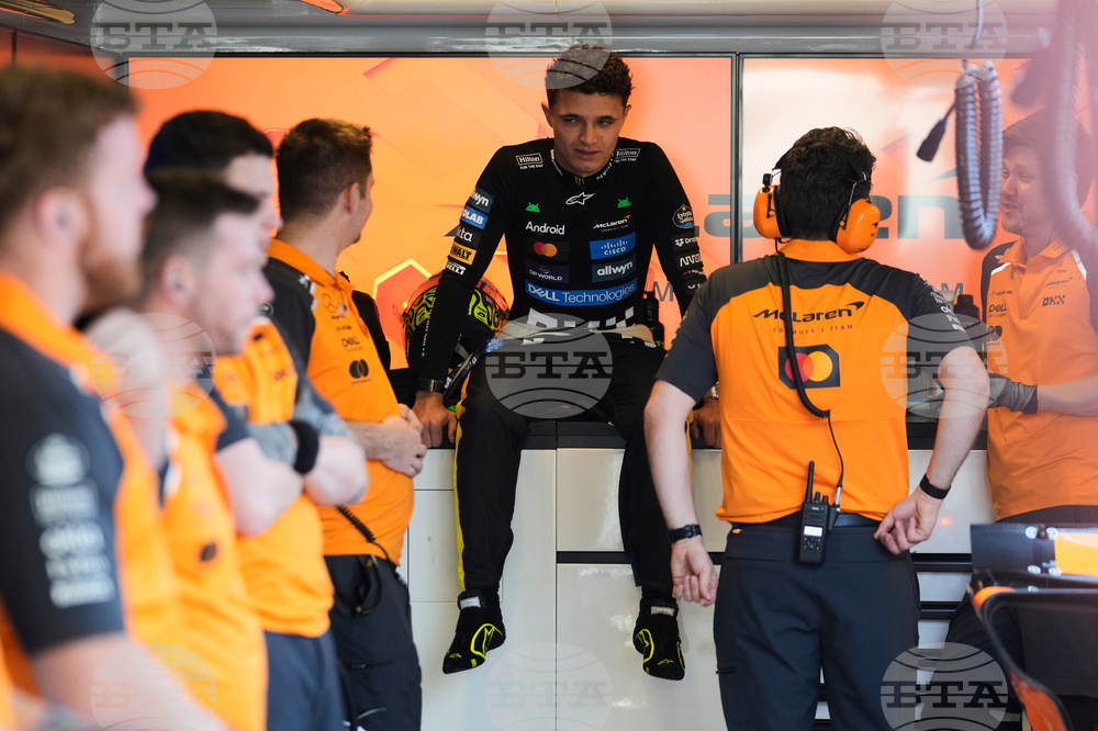 Abu Dhabi F1 GP Auto Racing