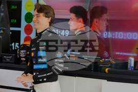 Abu Dhabi F1 GP Auto Racing