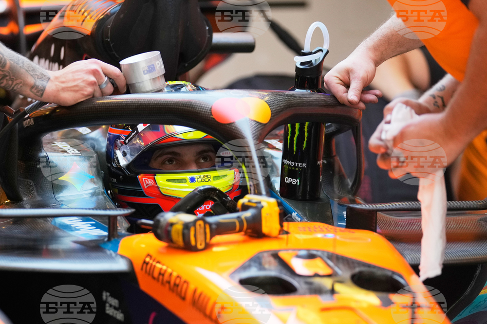 Abu Dhabi F1 GP Auto Racing