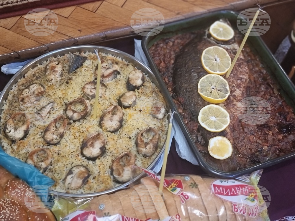 Ямбол - литийно шествие - икона с мощи на свети Николай Мирликийски Чудотворец