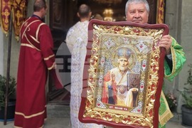 Ямбол - литийно шествие - икона с мощи на свети Николай Мирликийски Чудотворец