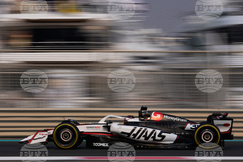 Abu Dhabi F1 GP Auto Racing