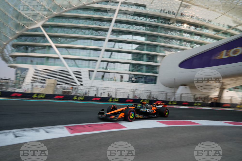 Abu Dhabi F1 GP Auto Racing