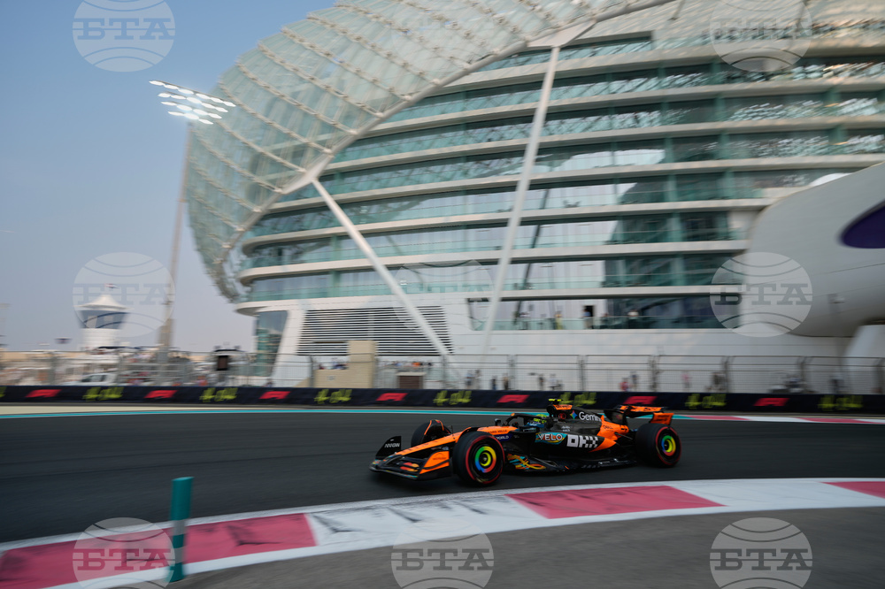 Abu Dhabi F1 GP Auto Racing
