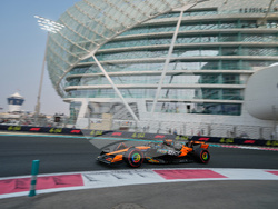 Abu Dhabi F1 GP Auto Racing