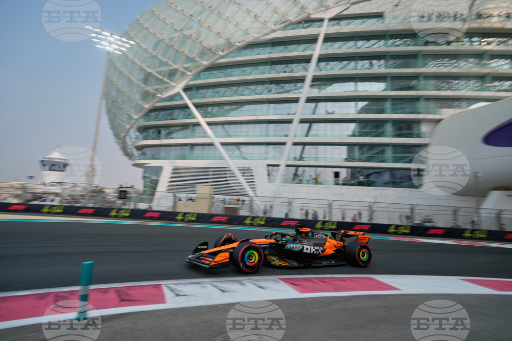 Abu Dhabi F1 GP Auto Racing