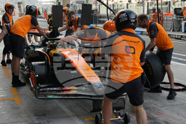 Abu Dhabi F1 GP Auto Racing