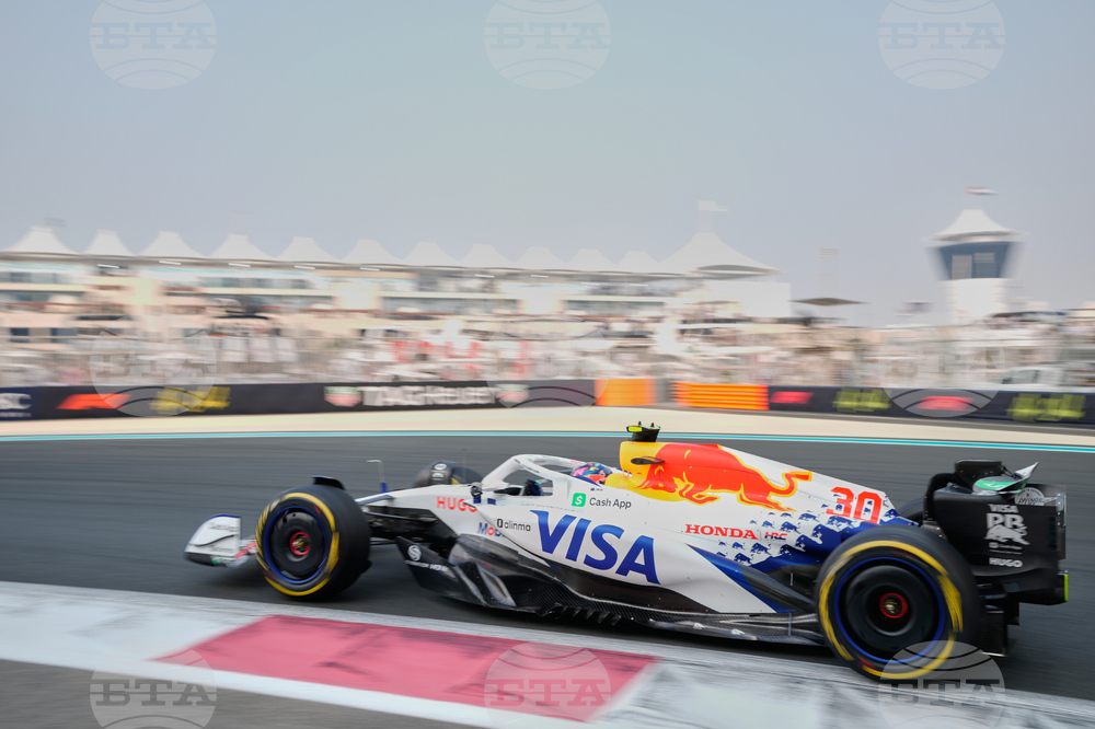 Abu Dhabi F1 GP Auto Racing