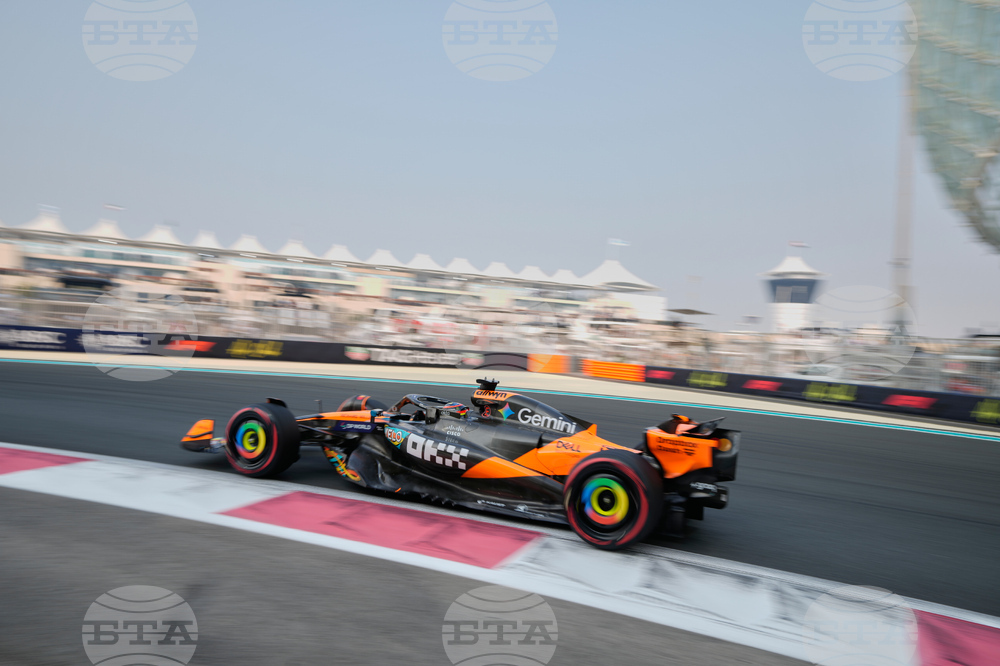 Abu Dhabi F1 GP Auto Racing