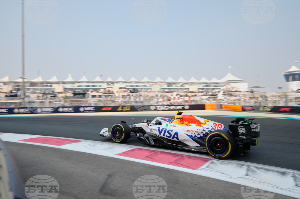 Abu Dhabi F1 GP Auto Racing