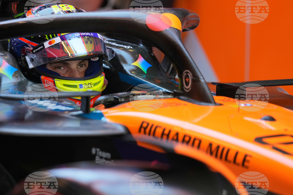 Abu Dhabi F1 GP Auto Racing