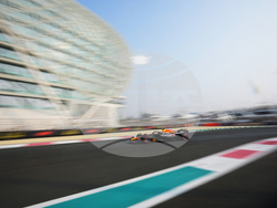 Abu Dhabi F1 GP Auto Racing