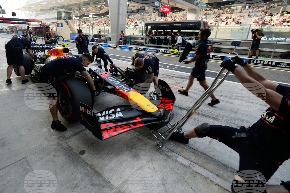 Abu Dhabi F1 GP Auto Racing