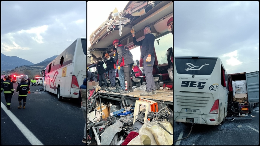 Седем загинали и 11 ранени при катастрофа между автобус и камион в Южна Турция