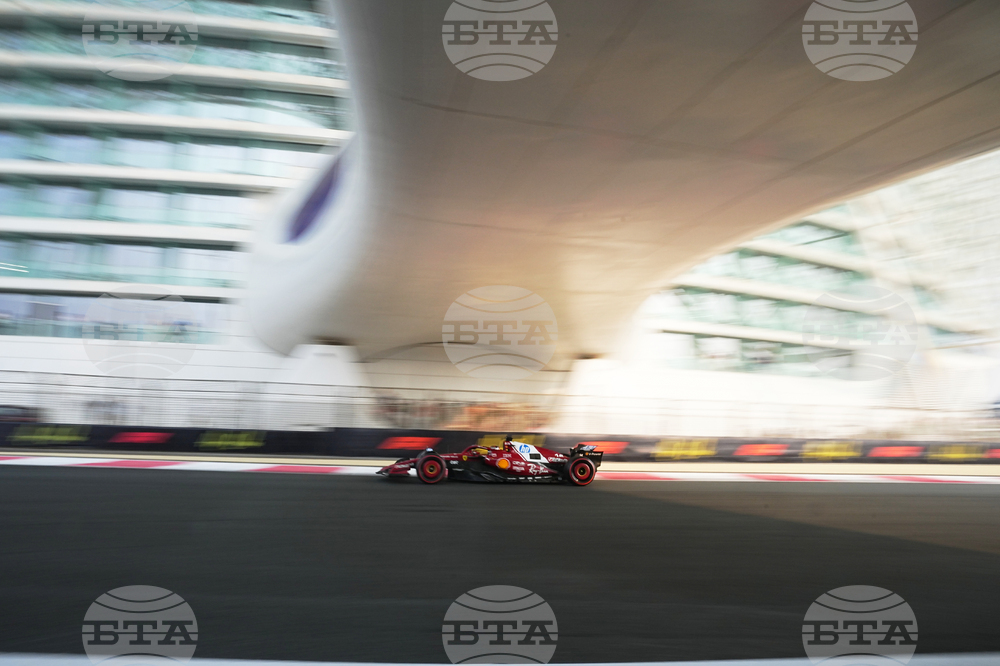 Abu Dhabi F1 GP Auto Racing