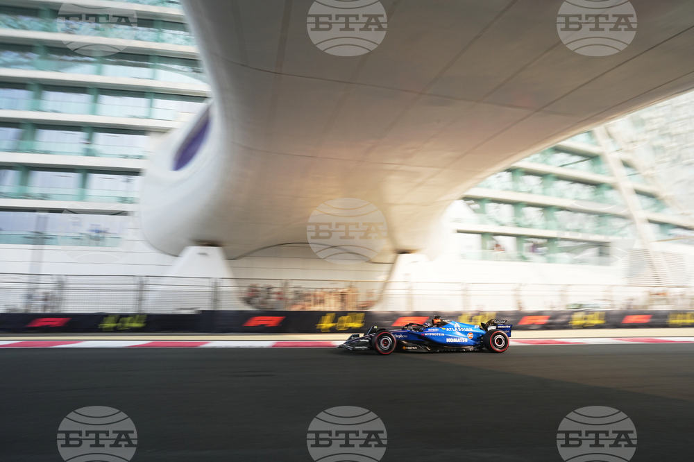 Abu Dhabi F1 GP Auto Racing