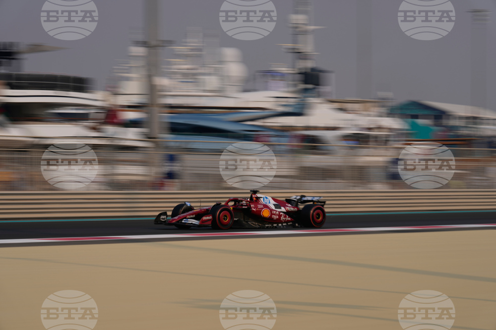 Abu Dhabi F1 GP Auto Racing