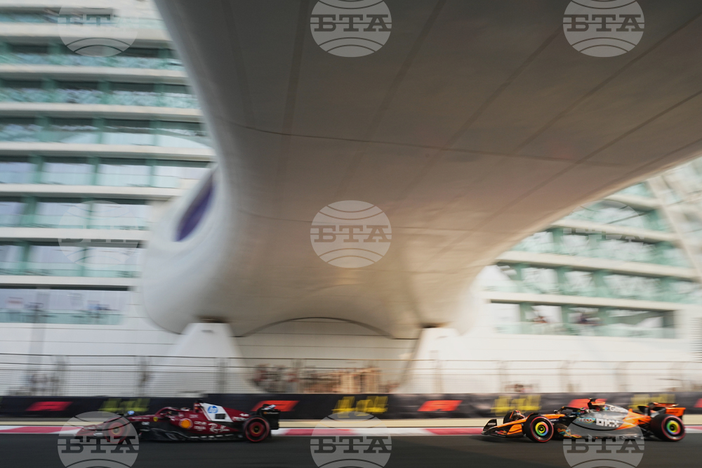 Abu Dhabi F1 GP Auto Racing