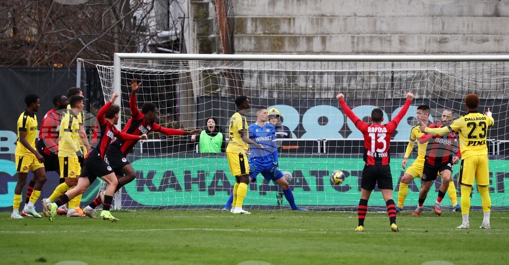 Футбол - Локомотив София - Ботев Пловдив