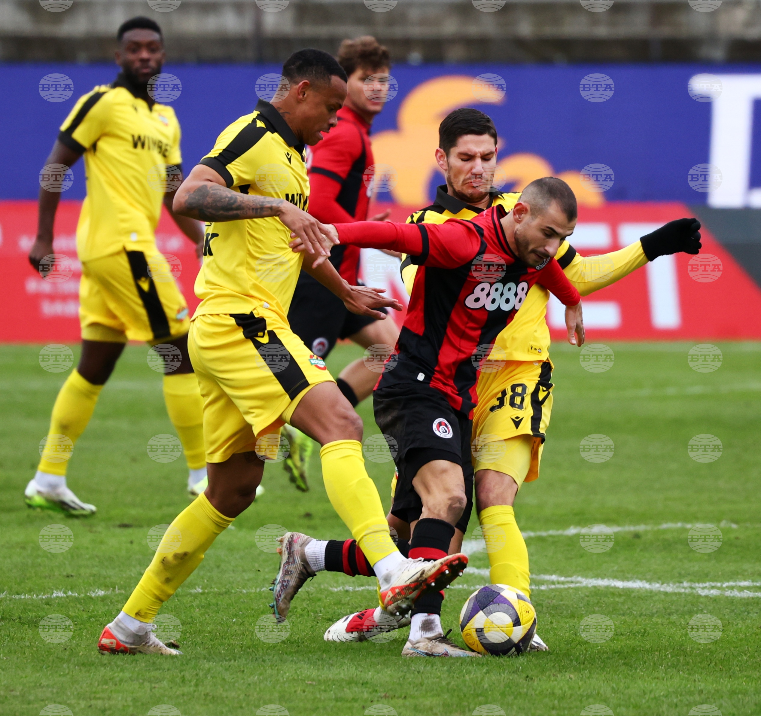 Футбол - Локомотив София - Ботев Пловдив