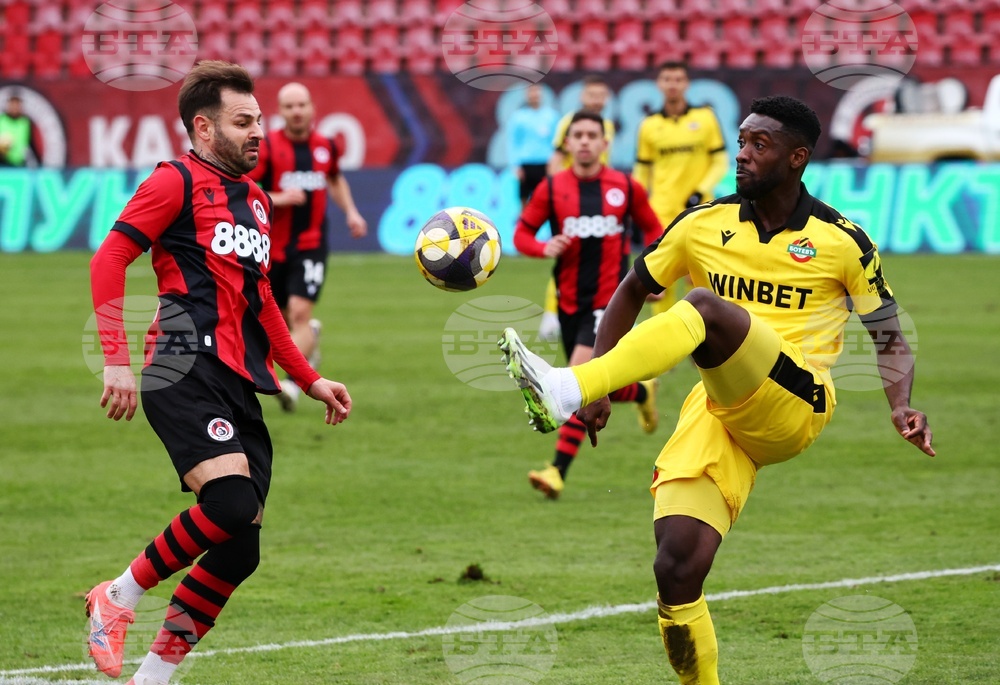 Футбол - Локомотив София - Ботев Пловдив