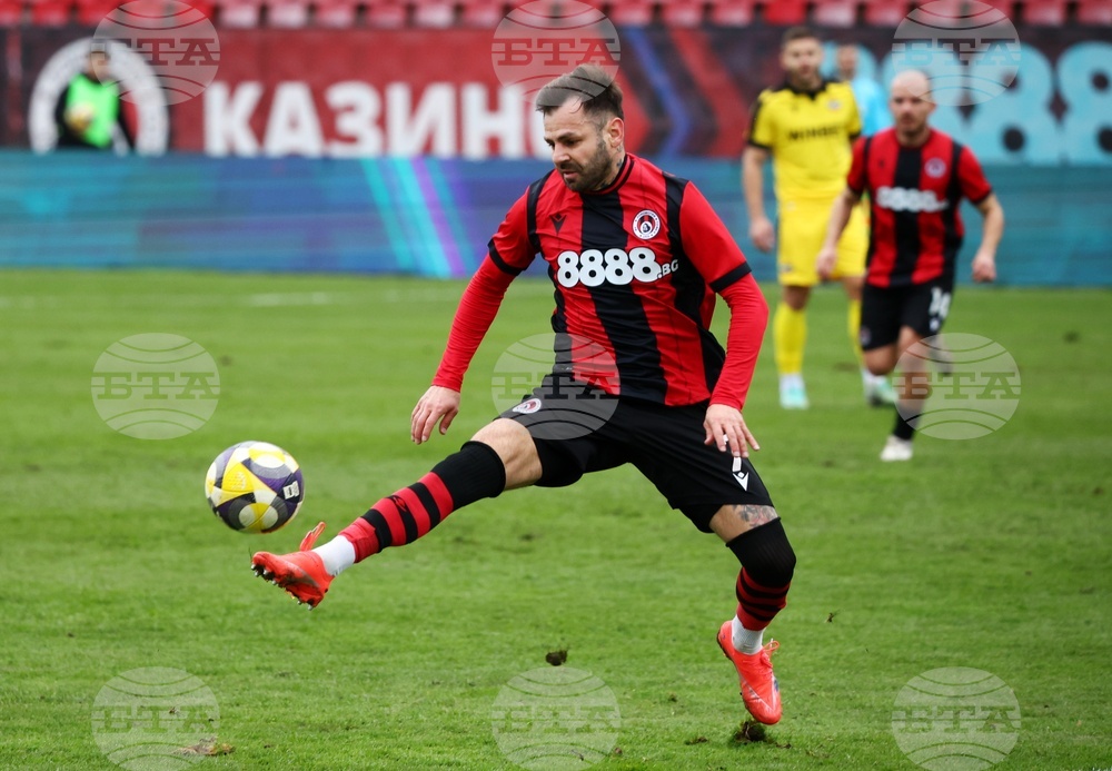 Футбол - Локомотив София - Ботев Пловдив