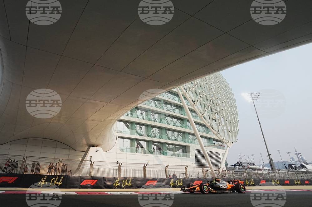 Abu Dhabi F1 GP Auto Racing
