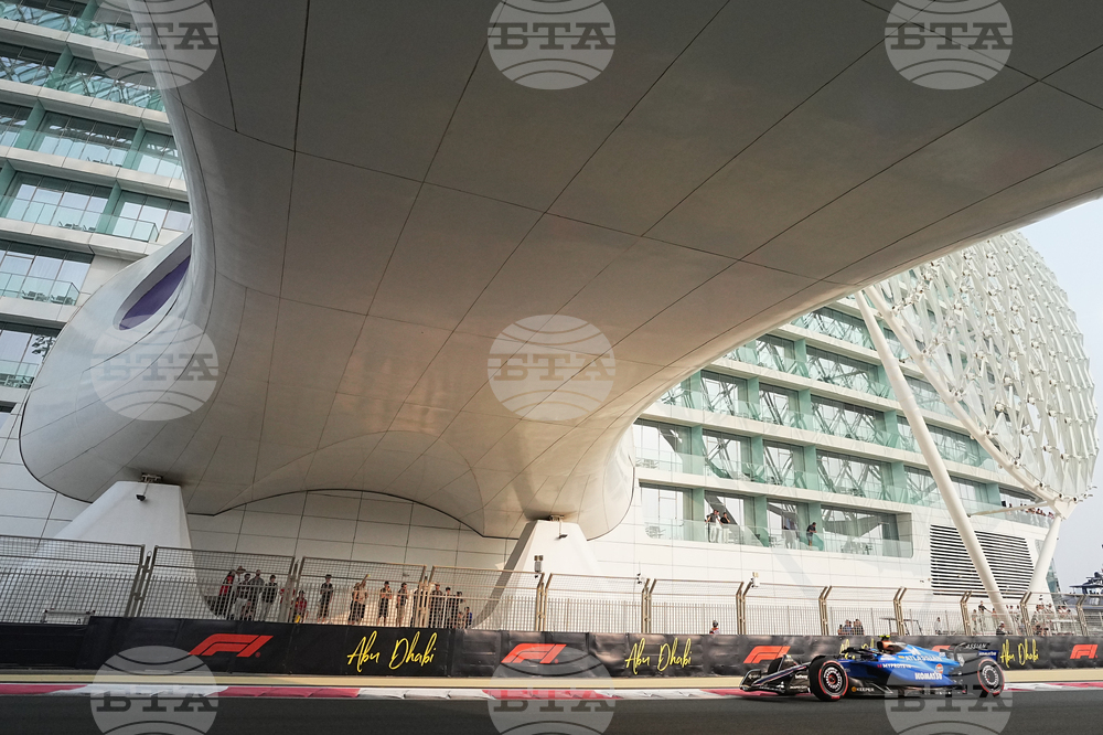 Abu Dhabi F1 GP Auto Racing