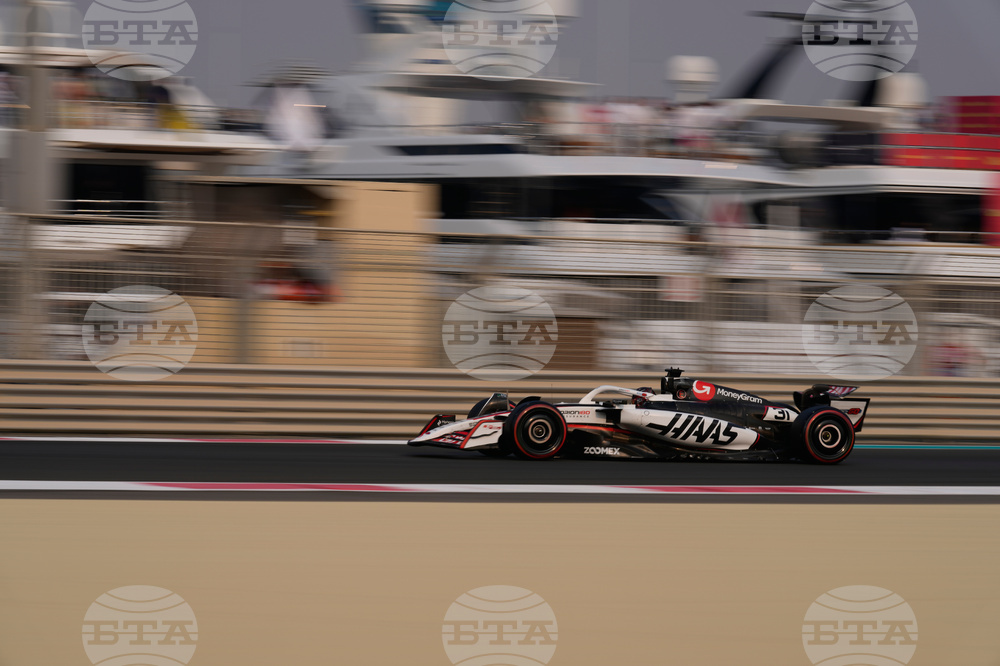 Abu Dhabi F1 GP Auto Racing